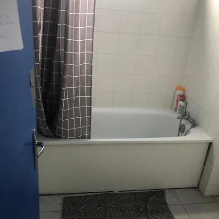 Homestay A 20 Minutes De Paris *