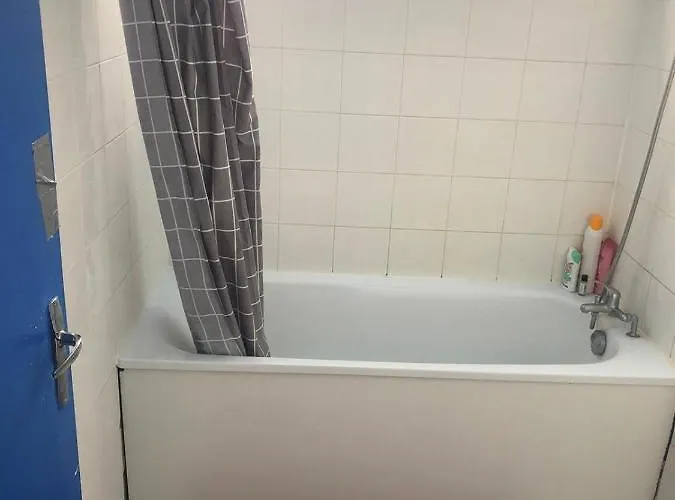 A 20 Minutes De Paris *